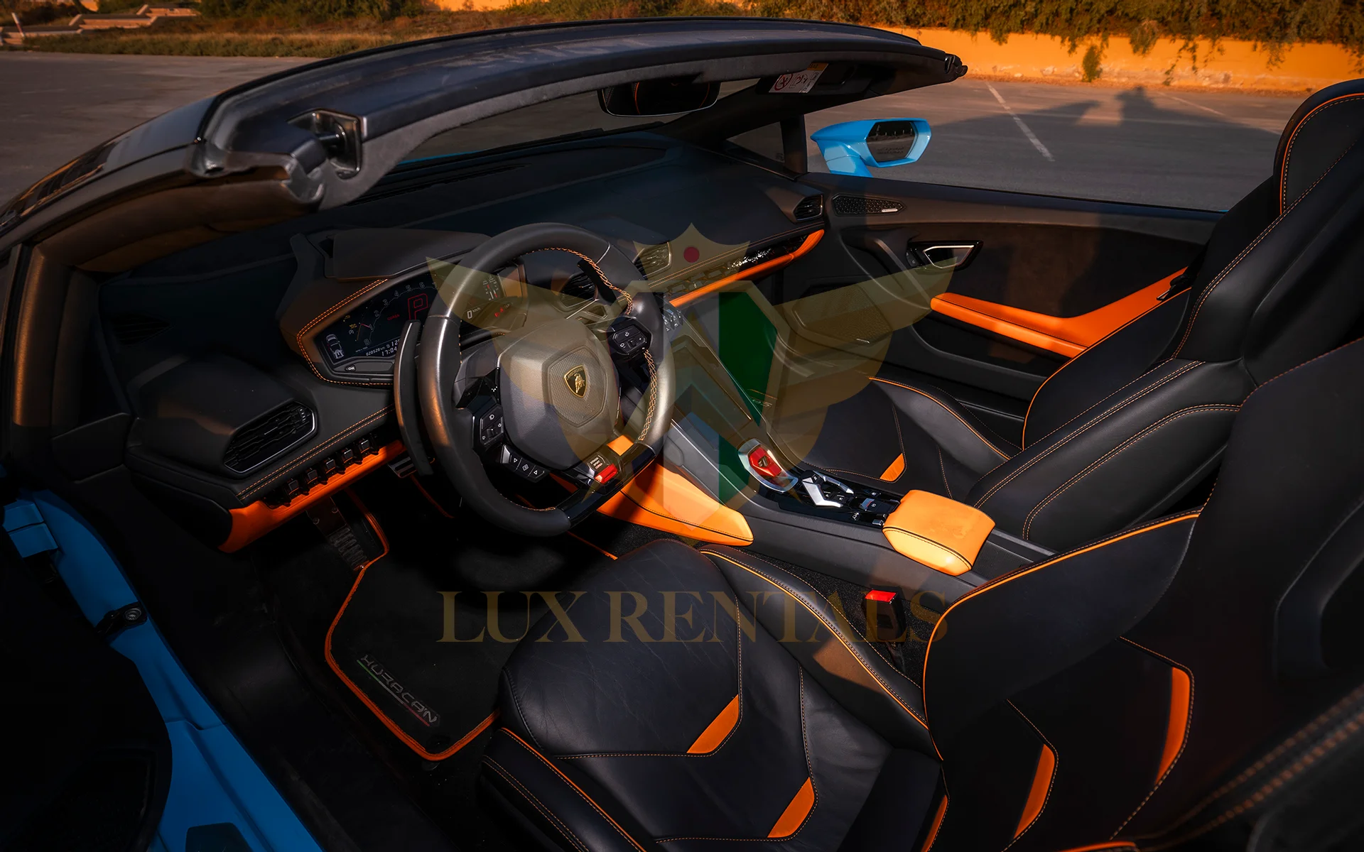 Huracán Evo Spyder - LUX RENTALS DUBAI